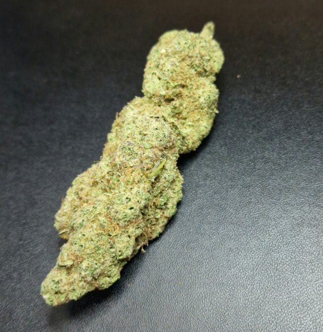 MONSTER KUSH Médium